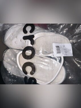 CROCS Classic Clog Slip-On in White
